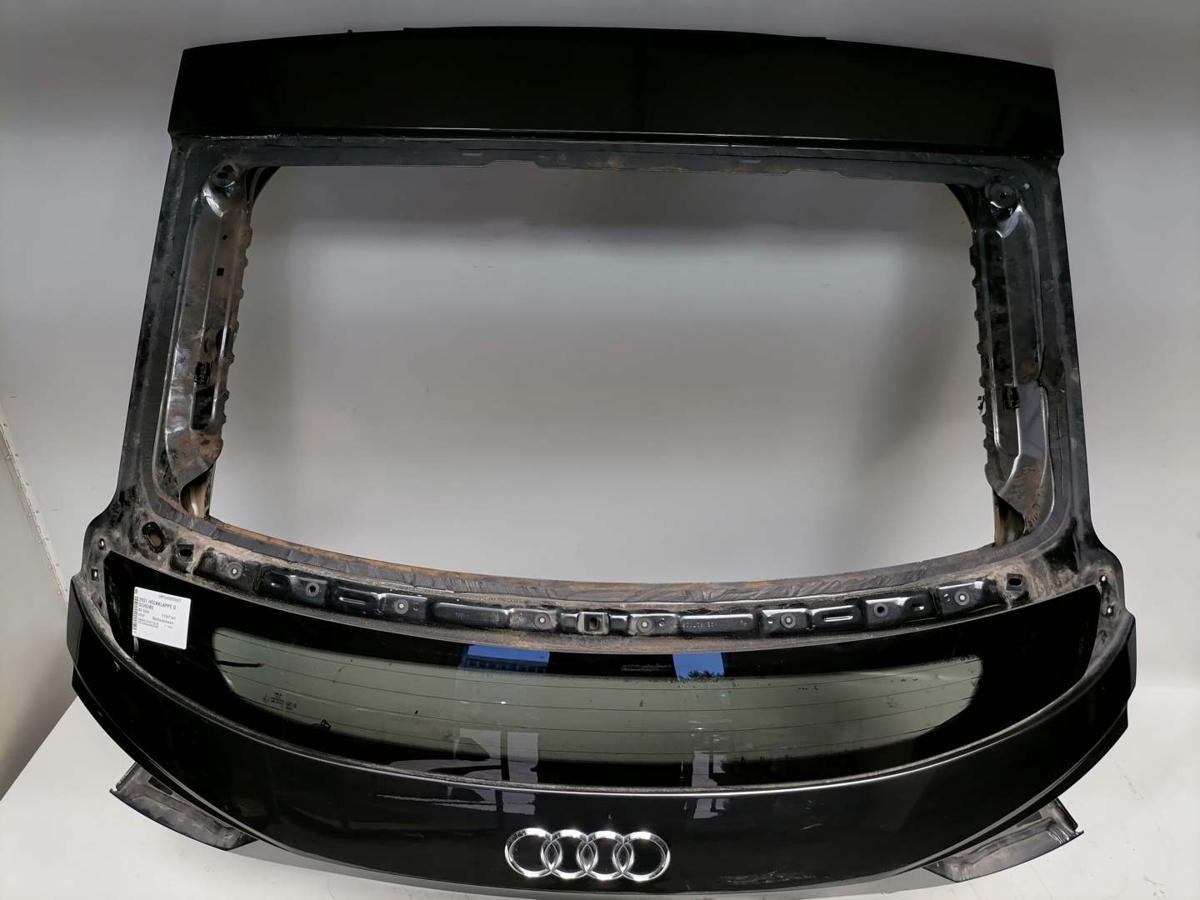 Audi Q4 eTron original Heckklappe ohne Heckscheibe LY9T Mythosschwarz Bj.2022